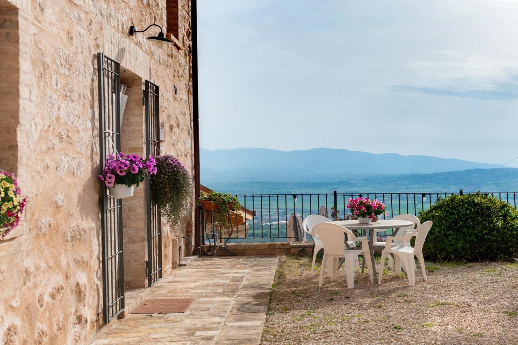Le Terrazze Di Cancellara Foligno Exteriér fotografie