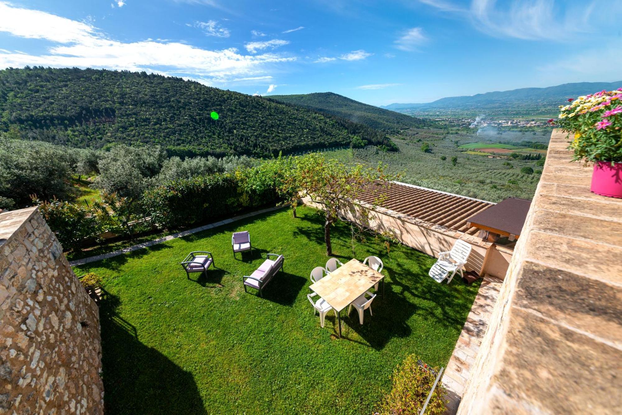 Le Terrazze Di Cancellara Foligno Exteriér fotografie